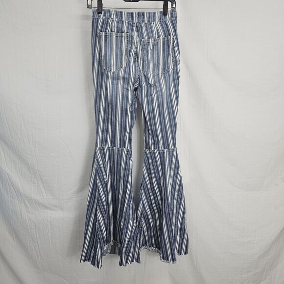 FREE PEOPLE Just Float On Flare Printed Striped Denim Jeans Size 27 Boho - Picture 6 of 8